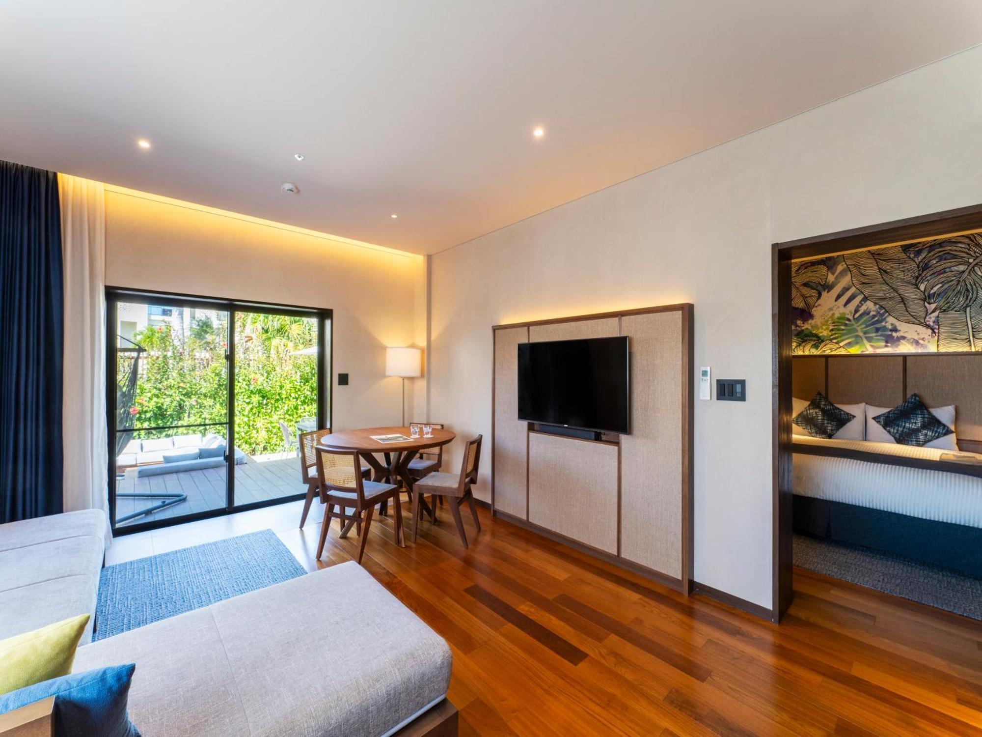 Fusaki Beach Resort Hotel & Villas Ishigaki  Bagian luar foto
