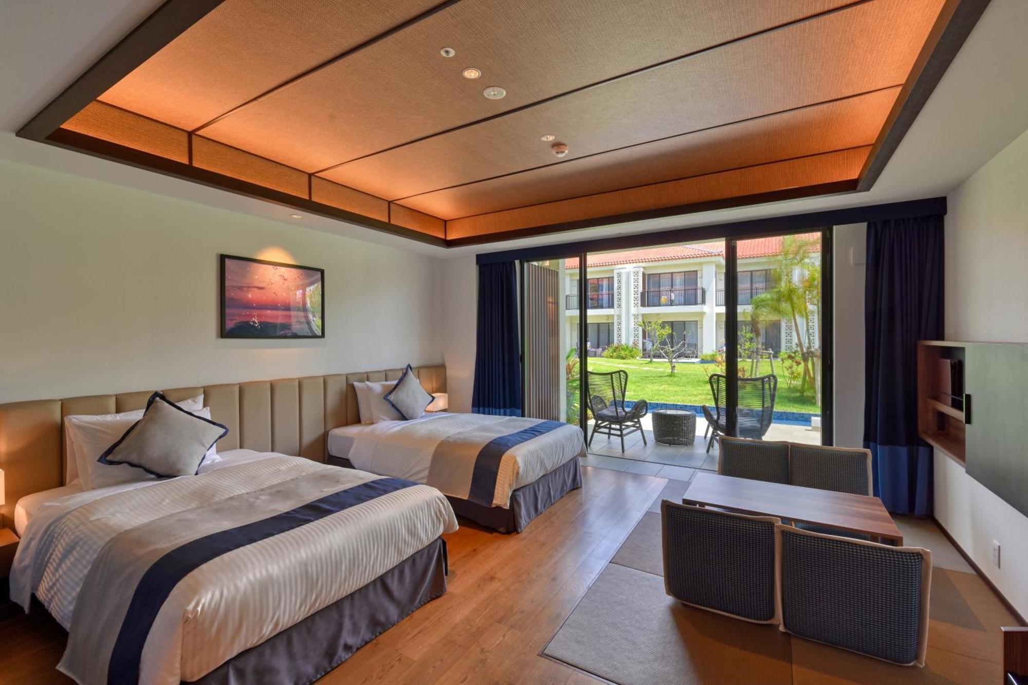 Fusaki Beach Resort Hotel & Villas Ishigaki  Bagian luar foto